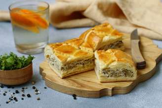 Torta salgada de sardinha.