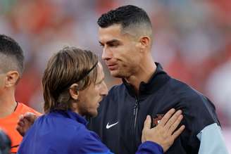 Modric e Cristiano Ronaldo em jogo da Nations League