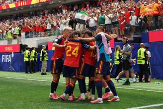 Espanha comemora gol contra a Áustria