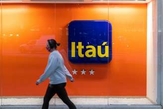 Itaú criou site para exibir posicionamentos do banco a uma série de reportagens do portal Metrópoles
