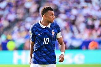 Kylian Mbappé busca seu 7º gol na Copa de 2026 para seguir brigando pela artilharia. 