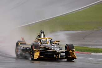 Taylor Barnard (DS Penske) lidera o TL3 em Xangai