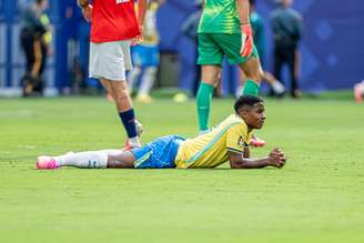 Endrick perdeu grande chance para o Brasil contra a Noruega