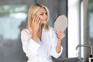 Excesso de produtos na rotina de skincare no inverno pode ter o efeito contrário ao desejado
