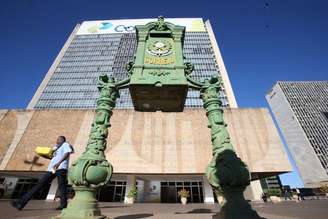 Recentemente, a estatal buscou um empréstimo de R$ 12 bi em um consórcio de bancos, com garantia da União
