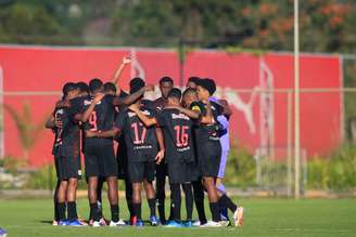 Jogadores do time sub-20 do Red Bull Bragantino. 