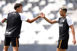Botafogo volta a jogar no Brasileirão diante do Santos, na próxima quinta-feira (16) –