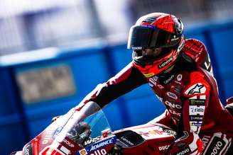 Marc Márquez lidera treino classificatório na Alemanha
