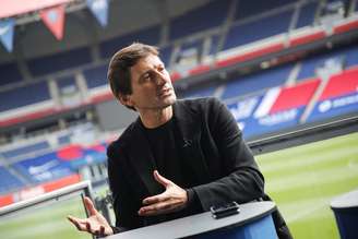 O brasileiro Leonardo será consultor da seleção italiana.
