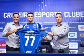 Recém-chegado, Gabriel Pec pode participar de amistoso com o Grêmio neste domingo (12) –