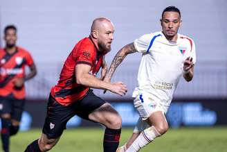 MEsmo com um jogador a mais, Fortalea não conseguiu sequer empatar com o Atlético-GO neste domingo (12) –