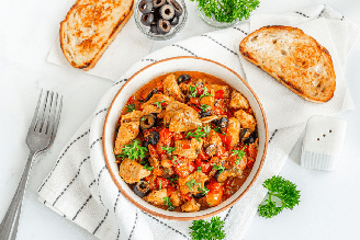 Cozido de frango com tomate