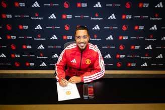 Tielemans foi anunciado pelo Manchester United nesta terça.
