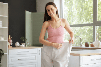 A cirurgia plástica para retirada do excesso de pele deve ser planejada para garantir segurança, conforto e melhores resultados após o emagrecimento