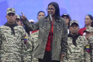 Medida do governo chavista foi decidida em coordenação com EUA