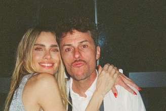 Carolina Dieckmann e seu marido, Tiago Worcman