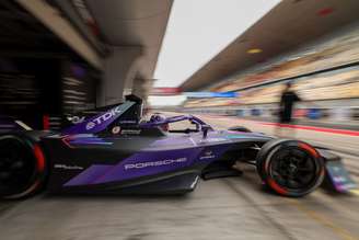 Pascal Wehrlein, atual líder do campeonato de pilotos, durante o ePrx de Xangai