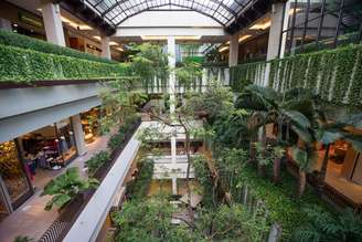 Shopping Cidade Jardim, um dos centros de compra que reúnem lojas de luxo em São Paulo