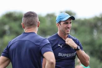 Fluminense prioriza a competitividade e manutenção do elenco formado por Zubeldía –