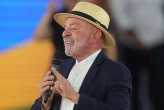 Lula promove mudanças no Planalto para montar equipe da campanha.