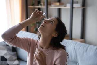 Entenda como as alterações hormonais impactam os olhos