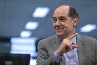 Eugênio Bucci é finalista do Jabuti Acadêmico