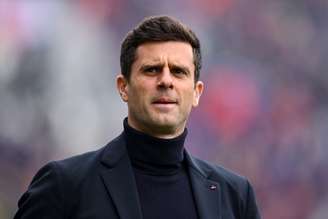 Thiago Motta entra na mira da seleção italiana após recuo por Andrea Pirlo. 