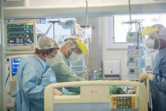 Indústria de dispositivos médicos não consegue redirecionar vendas de forma rápida para outros mercados, segundo entidade