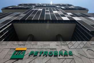 Petrobras eleva produção de óleo e gás e também das vendas internas