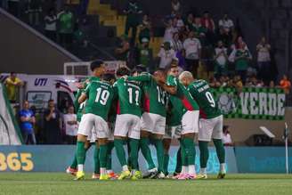 Jogadores do Palmeiras em preparação 