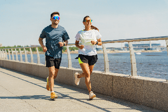 O preparo físico antes de começar a correr reduz o risco de lesões e ajuda o corpo a se adaptar ao exercício