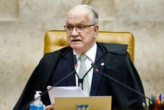 O presidente do Supremo Tribunal Federal (STF), ministro Edson Fachin, realiza na tarde desta segunda-feira, 3 de Agosto, a cerimônia de reabertura do ano Judiciário, na sede da Corte, em Brasí­lia. Fachin vai apresentar ao Conselho Nacional de Justiça (CNJ), órgão que também comanda, uma proposta de código de ética para o Poder Judiciário. O documento, ao qual o Estadão teve acesso, traz regras sobre o recebimento de presentes e a participação de magistrados em eventos.
