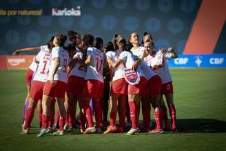 Jogadoras das Bragantinas. 