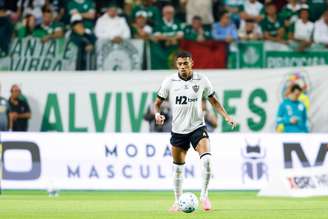 Ruan Tressoldi em ação pelo Atlético-MG.