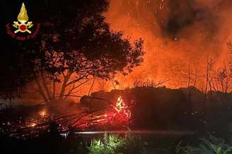 Incêndio no Piemonte, norte da Itália, no início de agosto