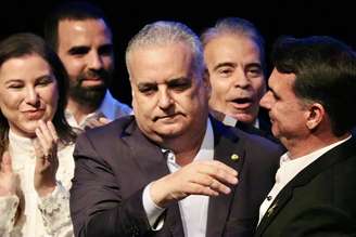 Flávio Bolsonaro anunciou Alfredo Gaspar como vice na disputa à Presidência