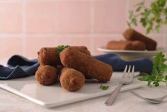 Croquete de carne na airfryer.