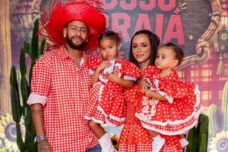 Neymar, Bruna, Mavie e Mel 