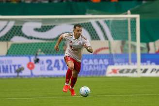 Bruno Gomes ajuda o Internacional a segurar o Palmeiras.