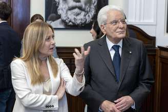 Meloni e Mattarella estão aproveitando dias de descanso