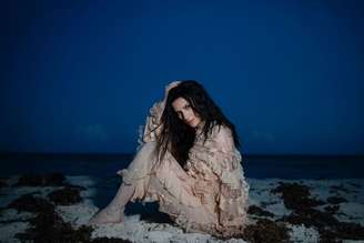 Laura Pausini está em turnê com novo álbum