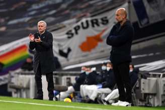 Mourinho e Guardiola. (Photo Neil Hall - by Pool/Getty Images)
