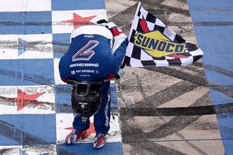 Última vitória de Kyle Busch na Truck Series em Dover.