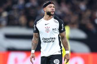 Memphis Depay está fora do Corinthians