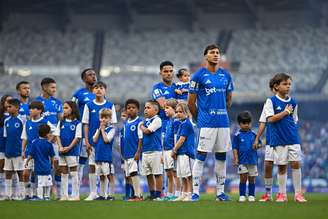 Time do Cruzeiro antes de partida no Mineirão 