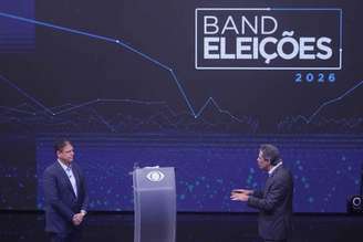 Tarcísio de Freitas e Fernando Haddad em debate entre os candidatos ao governo de São Paulo