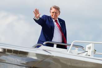 Presidente americano Donald Trump construiu patrimônio com imóveis, hotéis e licenciamento de marca