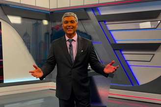 Joel Datena faz sucesso de audiência no comando do Brasil Urgente.