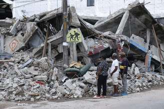 Destruição provocada por terremoto em Quibdó, capital do departamento de Chocó