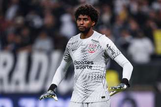 Hugo Souza teria sofrido ofensas durante jogo